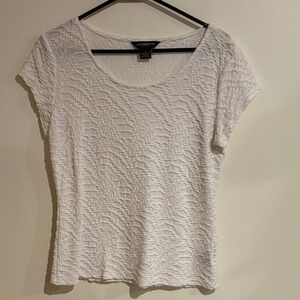 Liz Claiborne Cream Textured Short Sleeve Top
